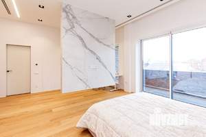 Дом 410м&sup2;, 2-этажный, участок 7 сот.  