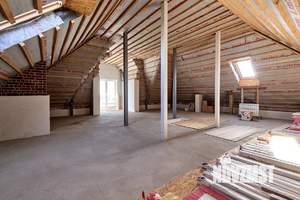 Коттедж 277м&sup2;, 2-этажный, участок 6 сот.  