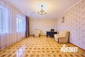Дом 222м², 2-этажный, участок 4 сот.  