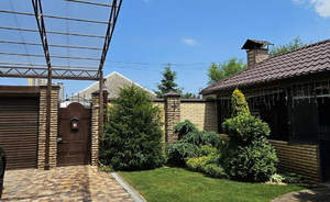 Дом 175м&sup2;, 2-этажный, участок 403 сот.  