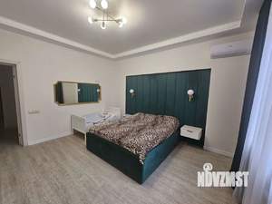 Дом 174м², 2-этажный, участок 8 сот.  