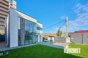 Дом 153м², 2-этажный, участок 4 сот.  