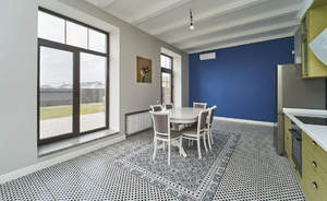 Дом 325м&sup2;, 2-этажный, участок 8 сот.  