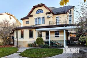 Дом 430м&sup2;, 2-этажный, участок 9 сот.  