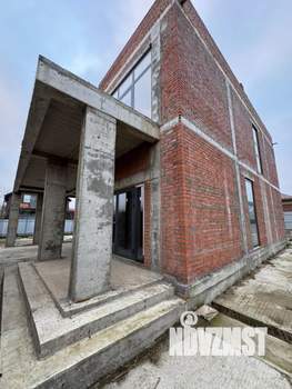 Дом 230м&sup2;, 2-этажный, участок 6 сот.  