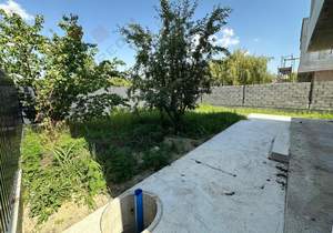 Дом 180м², 2-этажный, участок 5 сот.  