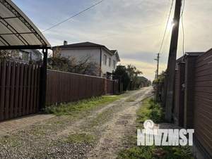 Дом 90м&sup2;, 2-этажный, участок 4 сот.  