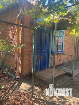 Дом 30м&sup2;, 1-этажный, участок 6 сот.  