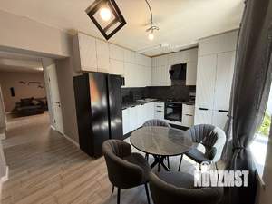 Дом 150м², 2-этажный, участок 4 сот.  