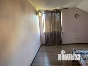 Дом 350м&sup2;, 2-этажный, участок 4 сот.  