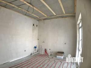 Дом 65м&sup2;, 1-этажный, участок 4 сот.  