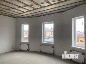 Дом 195м&sup2;, 2-этажный, участок 5 сот.  