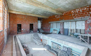 Дом 800м&sup2;, 2-этажный, участок 12 сот.  