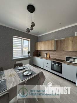 Дом 118м&sup2;, 1-этажный, участок 6 сот.  