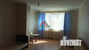 Дом 327м&sup2;, 2-этажный, участок 8 сот.  