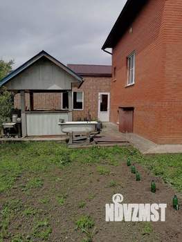 Дом 160м², 3-этажный, участок 6 сот.  