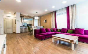 Дом 310м&sup2;, 3-этажный, участок 6 сот.  