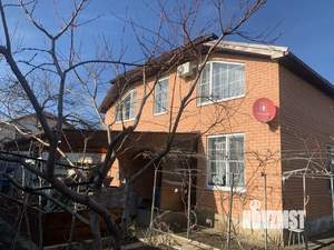 Дом 104м&sup2;, 2-этажный, участок 4 сот.  