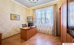 Дом 187м², 2-этажный, участок 4 сот.  