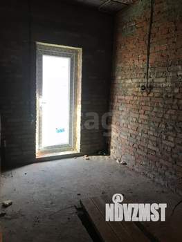 Дом 179м², 1-этажный, участок 7 сот.  