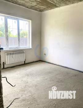 Дом 135м&sup2;, 2-этажный, участок 3 сот.  