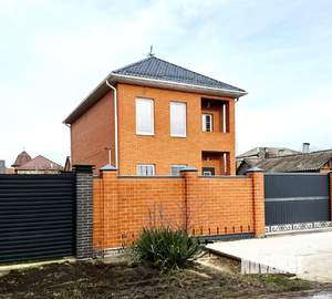 Коттедж 150м&sup2;, 2-этажный, участок 3 сот.  