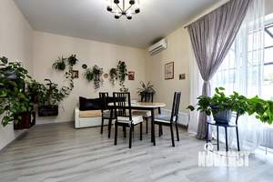 Дом 131м&sup2;, 2-этажный, участок 4 сот.  