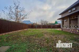 Дом 224м², 2-этажный, участок 6 сот.  