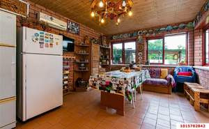 Дом 236м&sup2;, 2-этажный, участок 9 сот.  