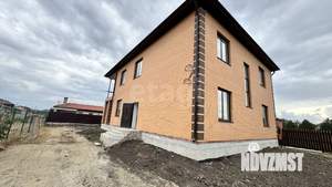 Дом 240м², 2-этажный, участок 8 сот.  