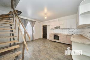 Дом 139м&sup2;, 2-этажный, участок 7 сот.  