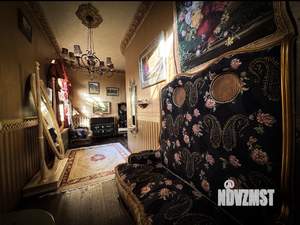 Дом 650м², 3-этажный, участок 30 сот.  