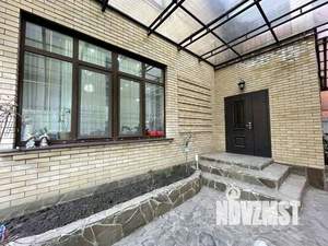 Дом 226м², 2-этажный, участок 4 сот.  