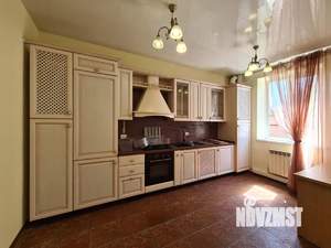 Дом 117м&sup2;, 3-этажный, участок 1 сот.  