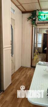 Дом 80м&sup2;, 2-этажный, участок 3 сот.  