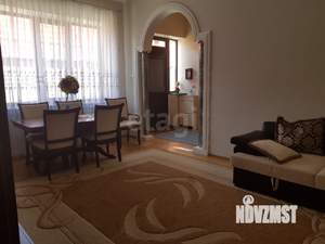 Дом 128м&sup2;, 2-этажный, участок 3 сот.  