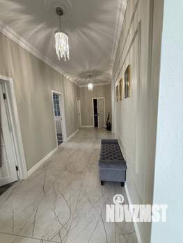 Дом 318м&sup2;, 2-этажный, участок 9 сот.  