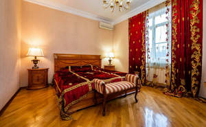 Дом 198м&sup2;, 2-этажный, участок 6 сот.  