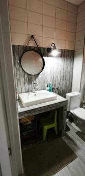 Дом 250м&sup2;, 2-этажный, участок 5 сот.  