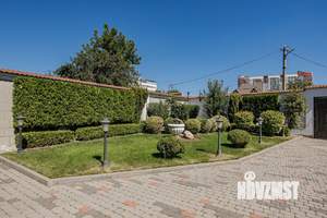 Дом 475м², 2-этажный, участок 8 сот.  