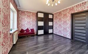 Дом 120м&sup2;, 2-этажный, участок 4 сот.  