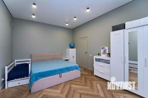 Дом 170м², 2-этажный, участок 4 сот.  