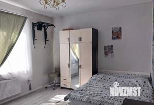 Дом 160м&sup2;, 2-этажный, участок 4 сот.  