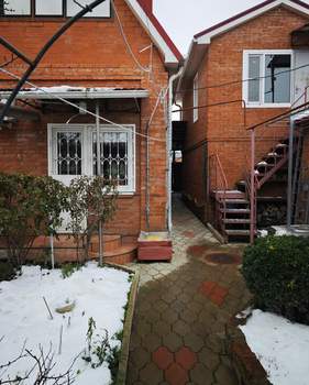 Дом 121м&sup2;, 2-этажный, участок 4 сот.  