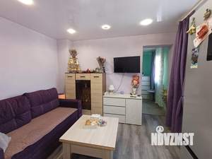 Дом 30м&sup2;, 2-этажный, участок 1 сот.  