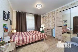 Дом 203м&sup2;, 2-этажный, участок 5 сот.  