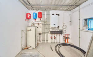 Дом 236м&sup2;, 2-этажный, участок 4 сот.  