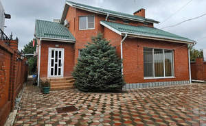 Дом 244м&sup2;, 2-этажный, участок 8 сот.  