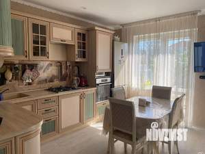 Дом 97м&sup2;, 2-этажный, участок 3 сот.  