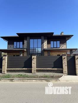 Дом 270м&sup2;, 2-этажный, участок 6 сот.  